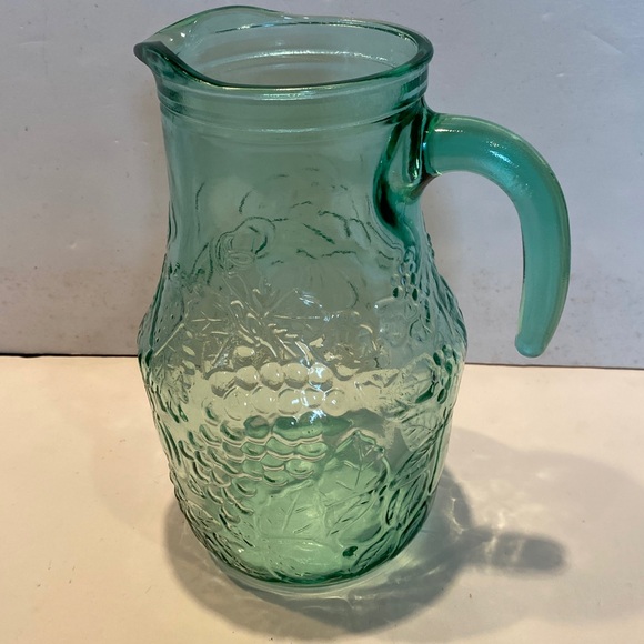 Libbey Other - Vintage Orchard Fruit Green 64 oz. Glass Pitcher